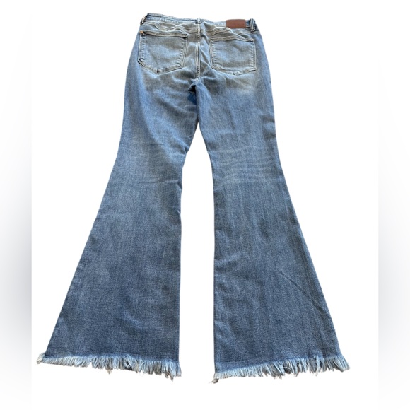 Judy Blue Flare Jeans High Rise Front Seam Raw Hem Boho Denim 30x33 Sz 11 Spring - Picture 3 of 12